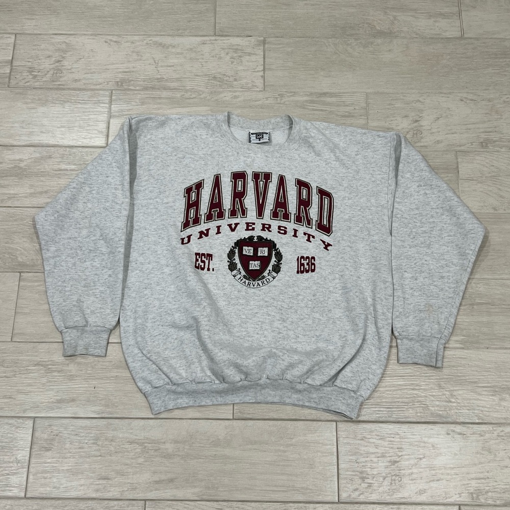 Vintage 90s Harvard University Classic Crewneck Sweatshirt USA 
Men’s Size XL